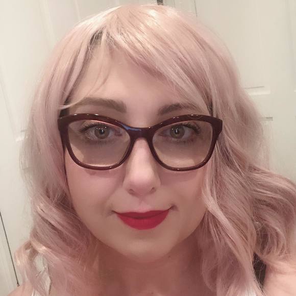 Meet your Posher, Miryana - Picture 1 of 1